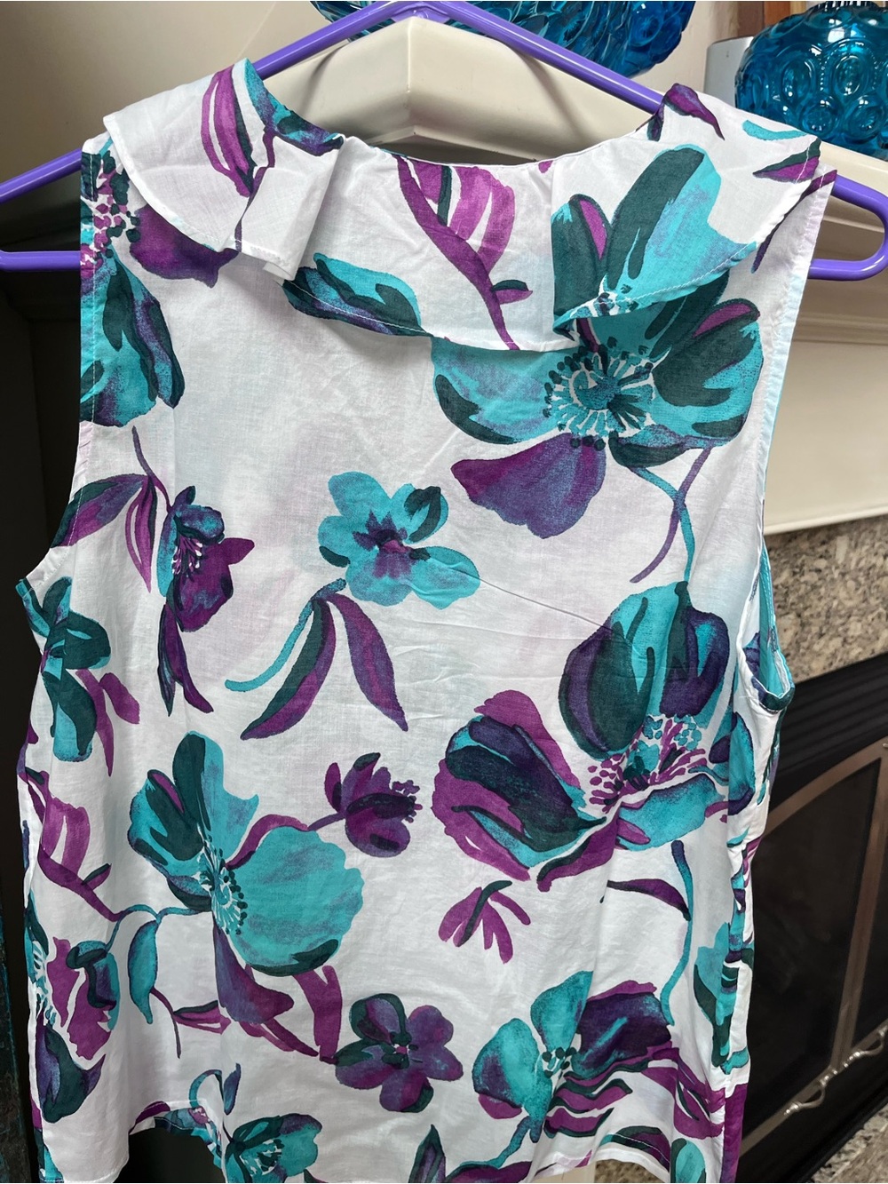 NWT Talbots sleeveless ruffle floral top-white with teal and purple floral print - Picture 9 of 10